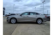 $19988 : Chevrolet Malibu 2025 LT 4dr thumbnail