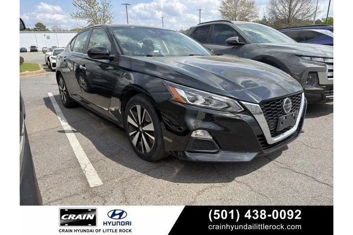 $18780 : Nissan Altima 2022 2.5 SV 4d image 1