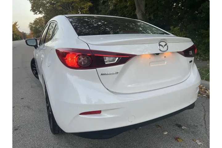 $11997 : 2018 MAZDA3 Touring image 5