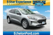 Ford Escape 2022 SE 4dr SUV en Camden