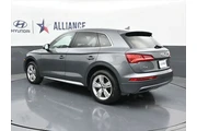 $14983 : Audi Q5 2019 AWD quattro Pre thumbnail