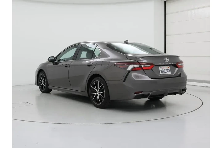 $25998 : Toyota Camry 2022 SE 4dr Sed image 2