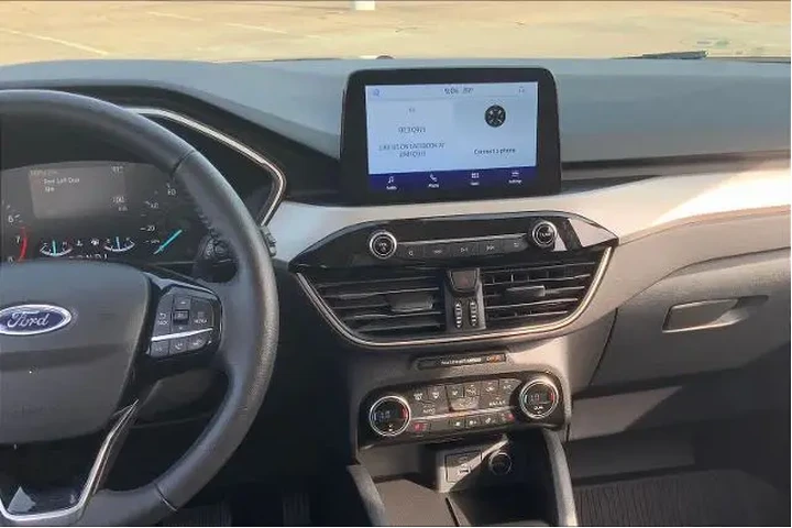 $18490 : Ford Escape 2021 AWD SE 4dr image 6