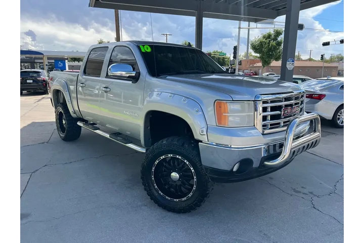 2010 GMC Sierra 1500 SLE Crew image 3