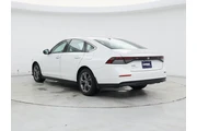 $26998 : Honda Accord 2024 EX 4dr Sed thumbnail