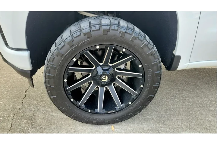 $28321 : Chevrolet Silverado 1500 Lim image 9