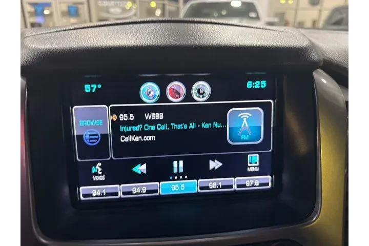 $15000 : Chevrolet Suburban 2015 4x2 image 5