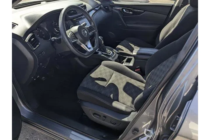 $15999 : Nissan Rogue Sport 2019 S 4d image 9