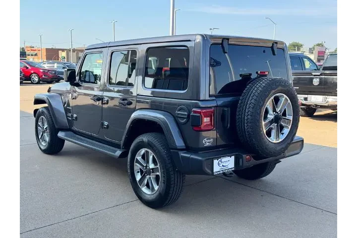 $27477 : Jeep Wrangler Unlimited 2021 image 7