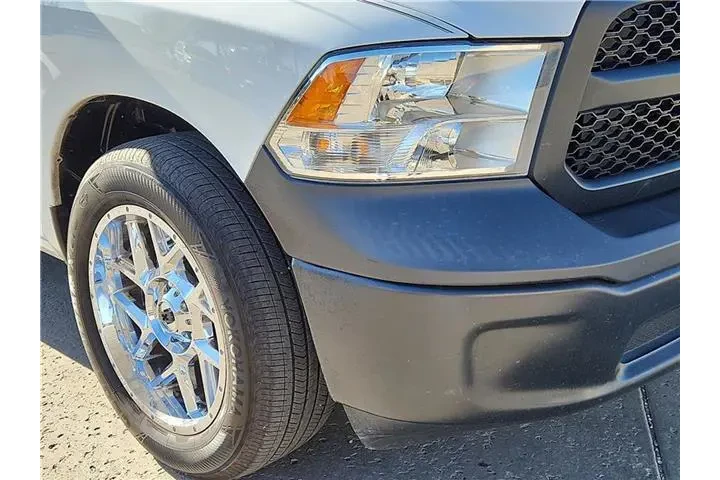 $32950 : Ram 1500 Classic 2023 4x2 Tr image 6