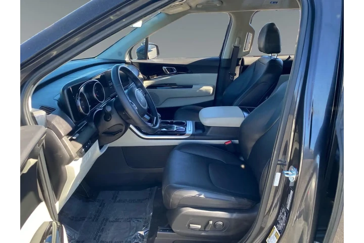 $39217 : Kia Carnival 2023 EX 4dr Min image 9