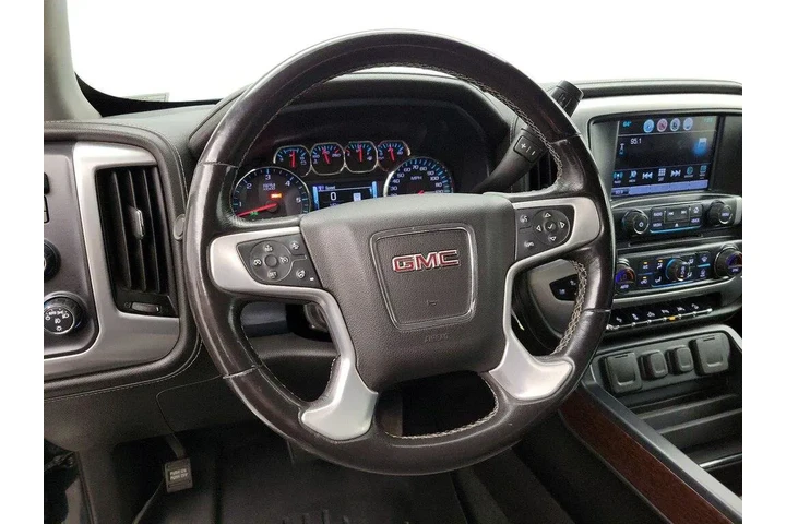 $32998 : GMC Sierra 1500 2018 4x4 SLT image 10