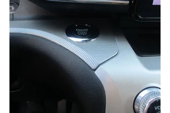 $33987 : Ford Explorer 2022 AWD XLT 4 image 7