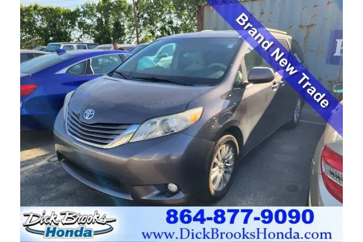 $9951 : Toyota Sienna 2012 XLE 7-Pas image 1