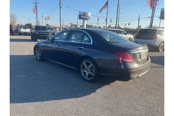 $17000 : Mercedes-Benz E-Class 2018 E image 6