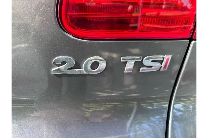 $9995 : 2012 Tiguan S image 9