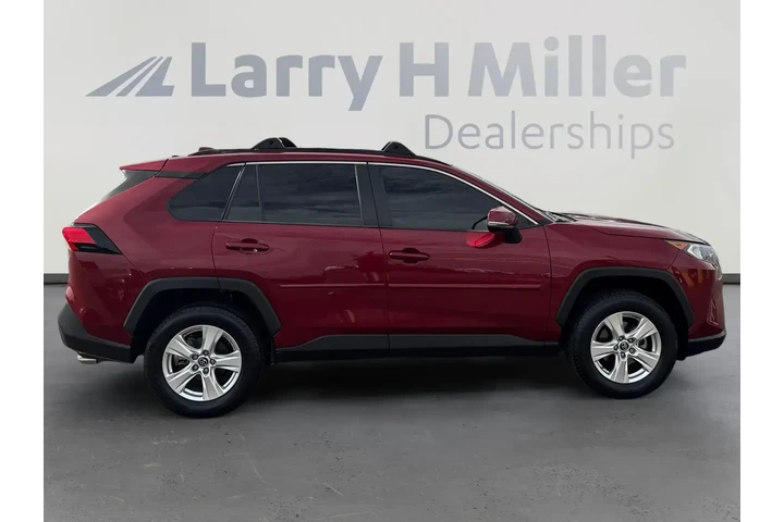$19982 : Toyota RAV4 2019 XLE 4dr SUV image 6