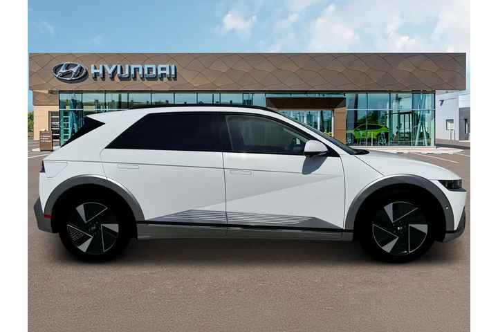 $39990 : Hyundai IONIQ 5 2025 Limited image 9