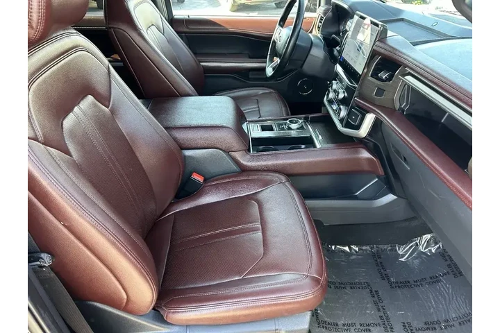 $39446 : Ford Expedition MAX 2024 4x2 image 9