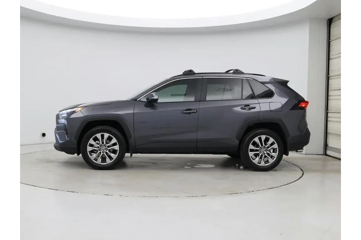 $34998 : Toyota RAV4 2024 XLE Premium image 3