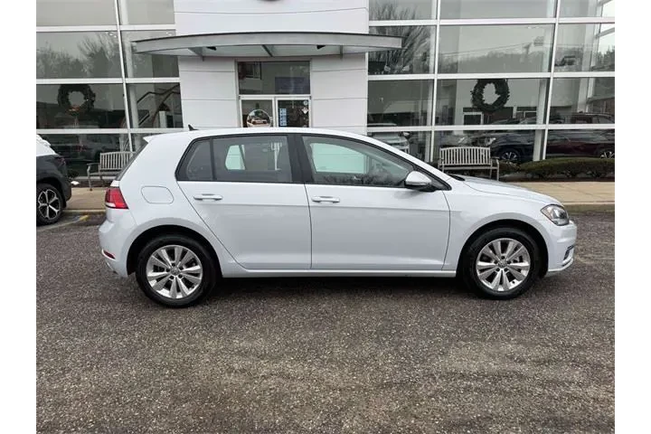 $21500 : Volkswagen Golf 2021 TSI 4dr image 9