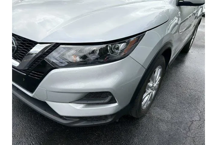 $16223 : Nissan Rogue Sport 2022 S 4d image 3
