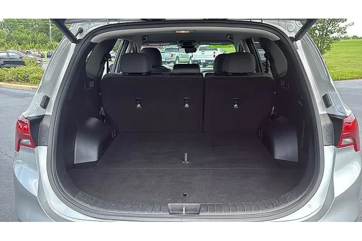 $27980 : Hyundai SANTA FE 2022 AWD XR image 9