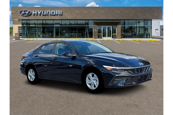 $22995 : Hyundai ELANTRA 2026 SE 4dr image 10