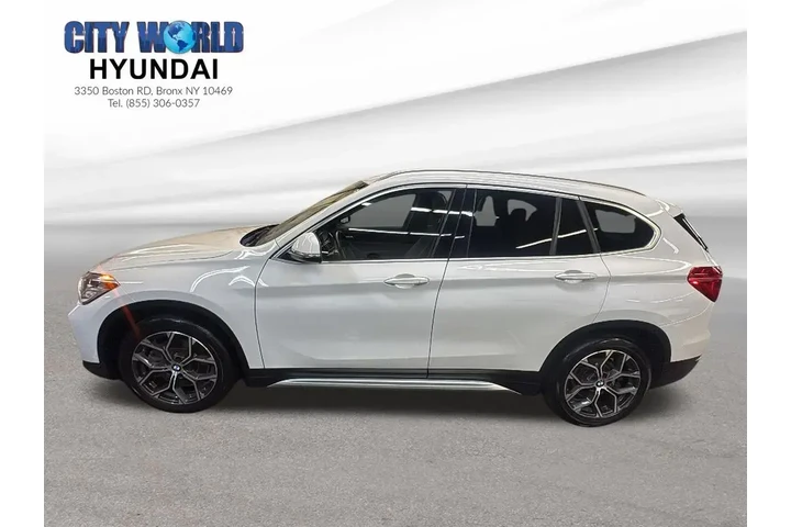 $16926 : BMW X1 2021 AWD xDrive28i 4d image 2