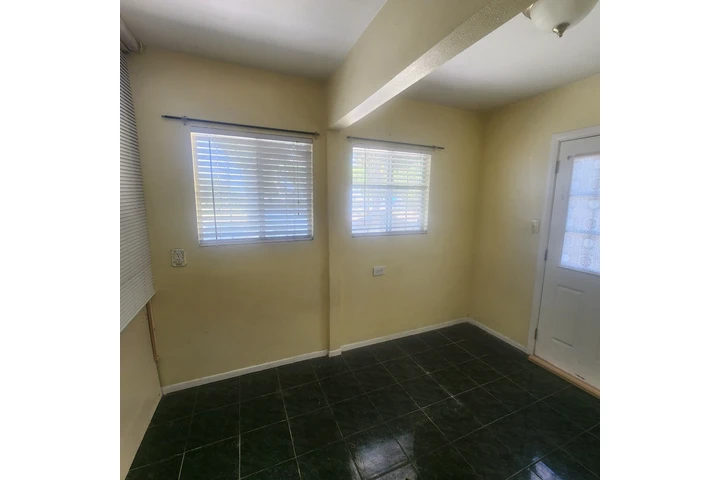 $600 : Habitación image 2