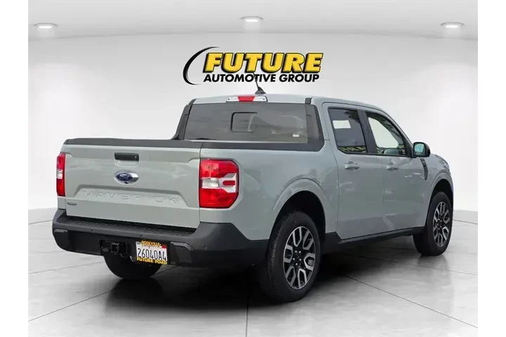 $33997 : Ford Maverick 2024 Lariat 4d image 4
