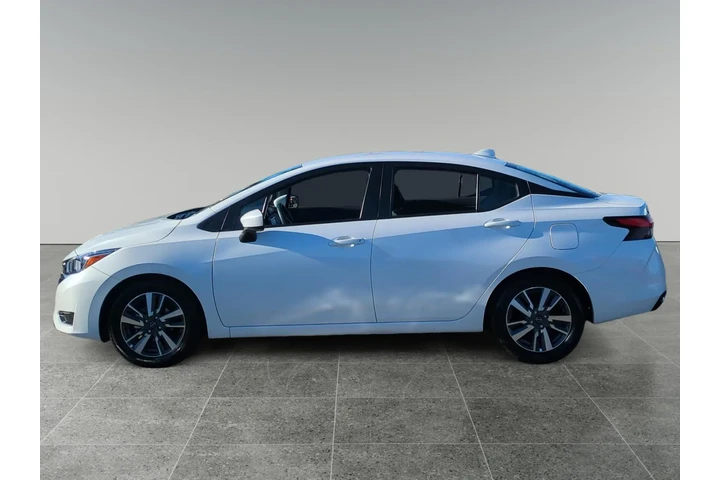 $19900 : Nissan Versa 2023 SV 4dr Sed image 2