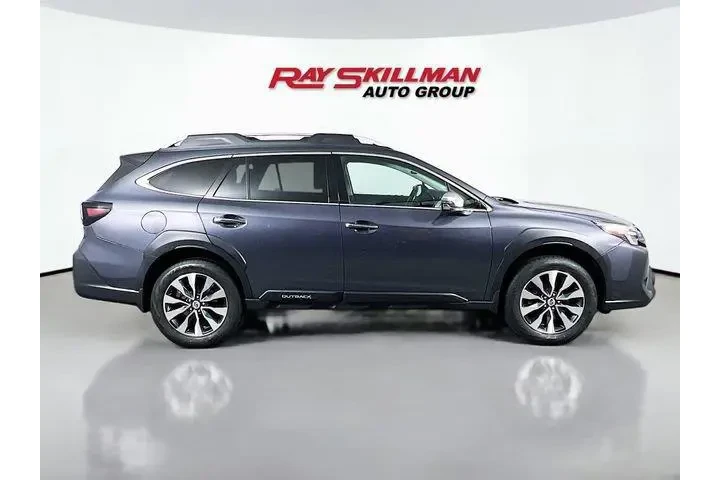 $31975 : Subaru Outback 2024 AWD Tour image 8
