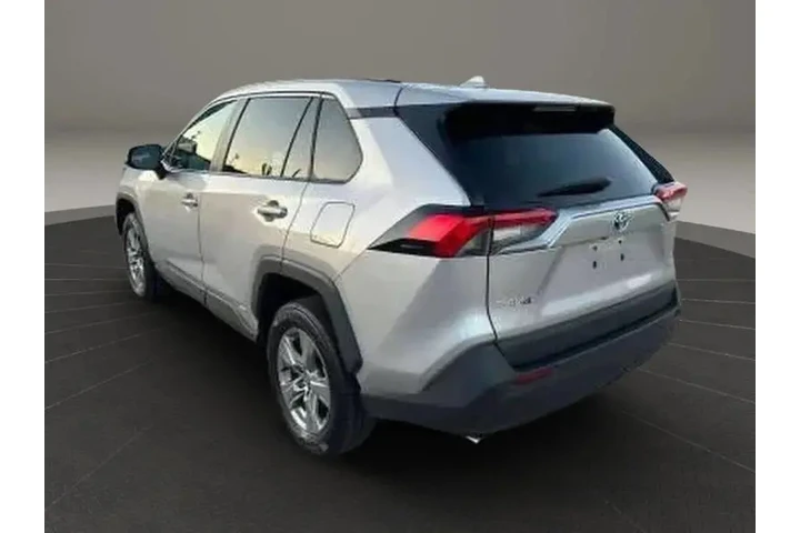 $18900 : 2023 RAV4 Hybrid XLE image 6