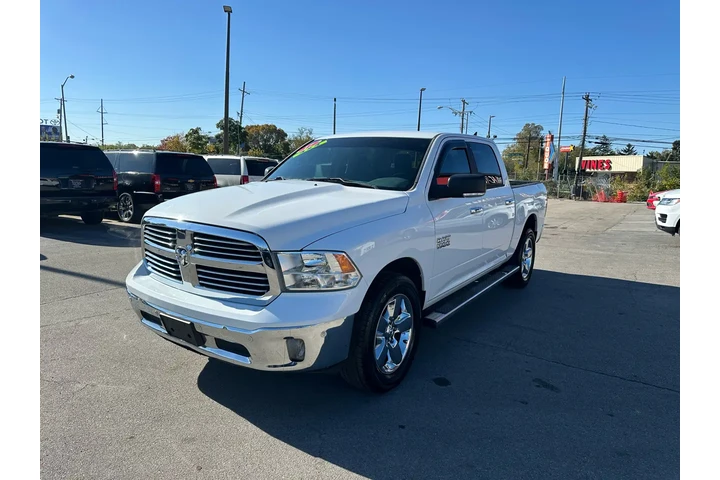 $14980 : 2017 RAM 1500 Big Horn 4x4 Cr image 6