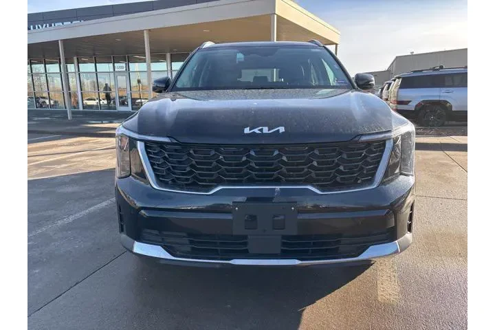 $27798 : Kia Sorento 2024 AWD S 4dr S image 7