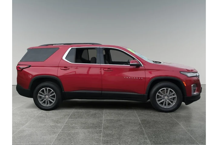 $30277 : Chevrolet Traverse 2022 LT C image 6
