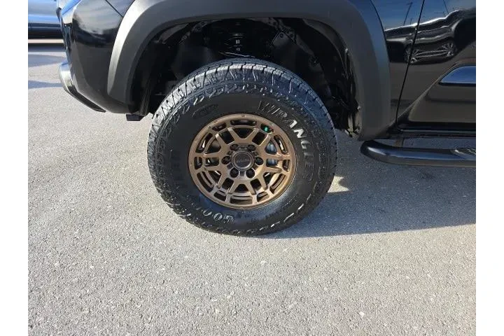 $39000 : Toyota Tacoma 2023 4x4 TRD P image 9