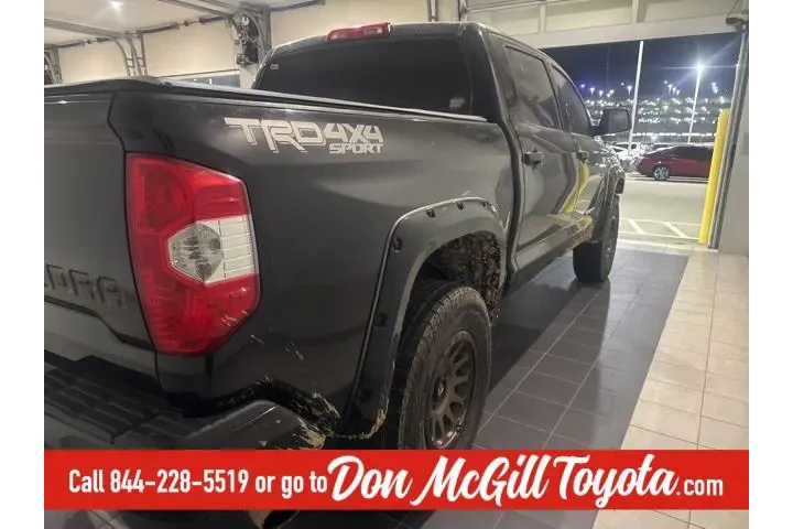 $35005 : Toyota Tundra 2019 4x4 SR5 4 image 6