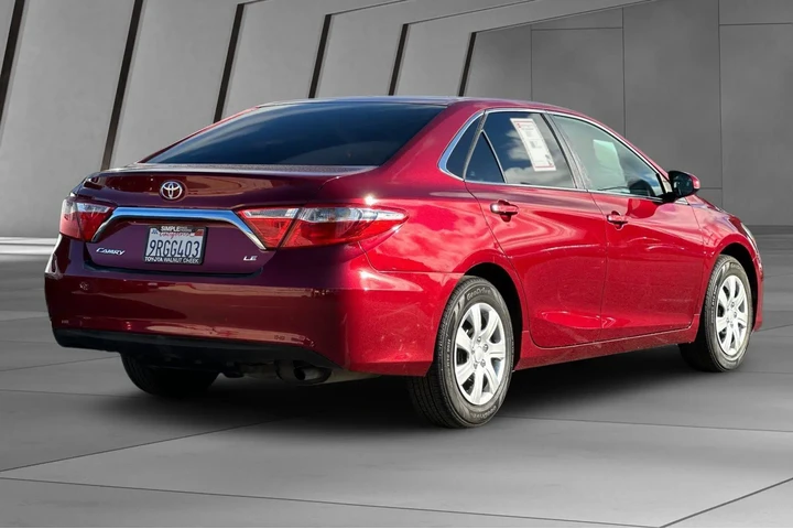 $15500 : Toyota Camry 2016 LE 4dr Sed image 4