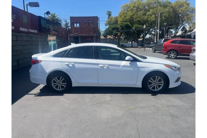 $10995 : 2017 Sonata SE image 5