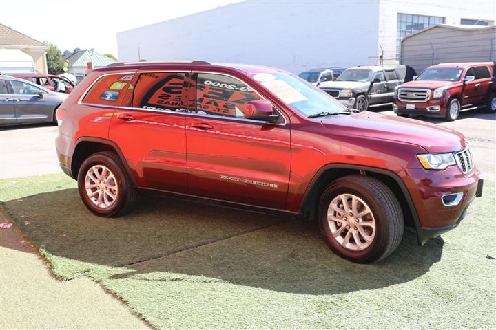 $24999 : 2021 JEEP GRAND CHEROKEE LARE image 4