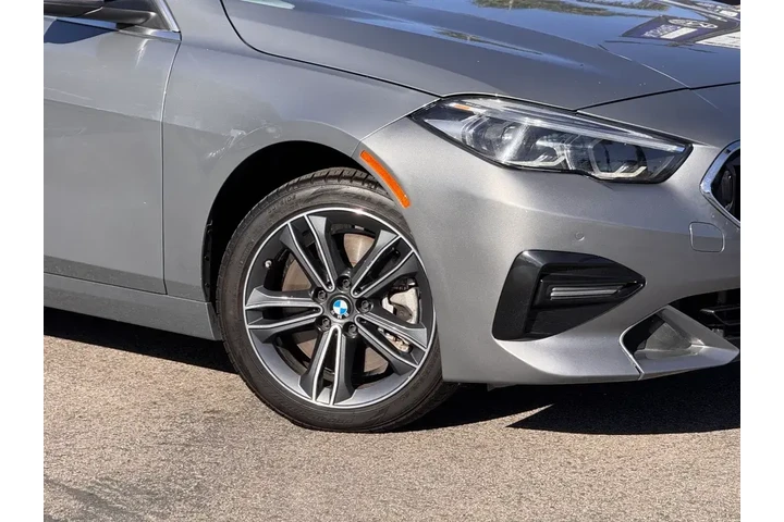 $25981 : BMW 2 Series 2024 AWD 228i x image 4