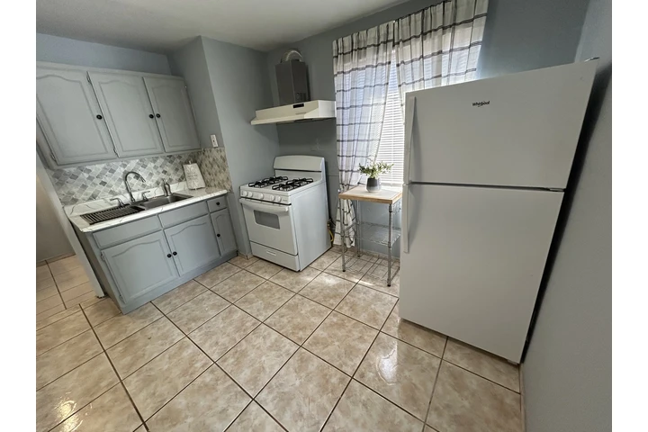 $1400 : Pequeño apartamento en renta image 4