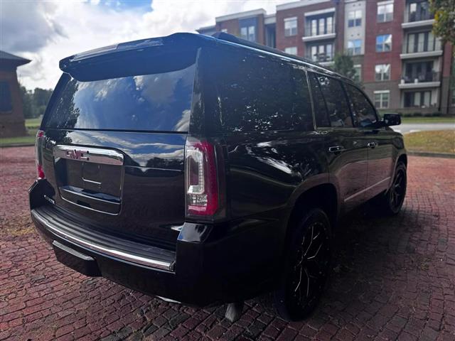 $25900 : 2015 GMC YUKON image 7