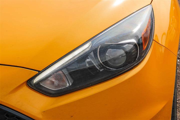 $12990 : Pre-Owned 2015 Ford Focus ST image 7