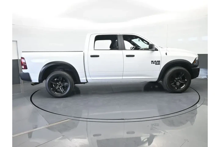 $30995 : Ram 1500 Classic 2024 4x4 SL image 7