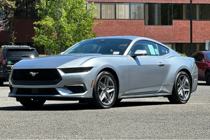 Ford Mustang 2025 EcoBoost 2 image 7
