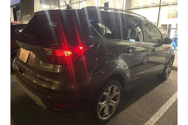 $17131 : Ford Escape 2019 Titanium 4d image 5