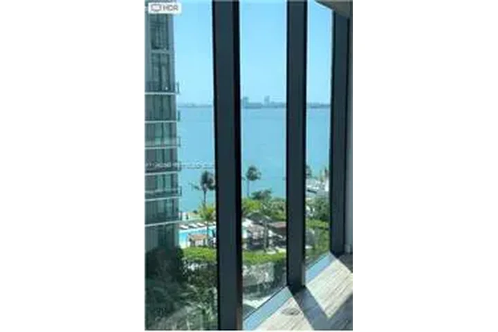 $3800 : Rental property with 1 bedro image 2